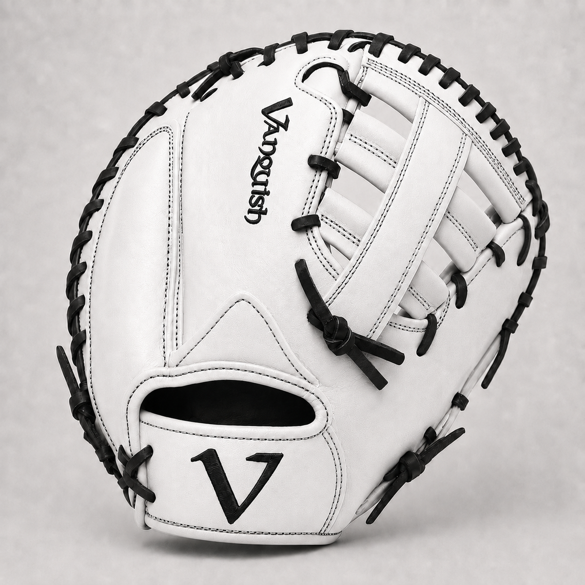 Traditional Catchers Series — White / Black
